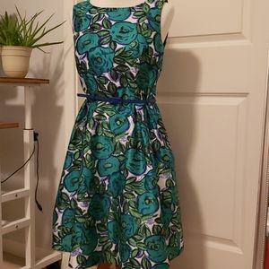 Liz Clairborne A line sun dress with belt!